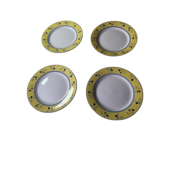 ROYAL DAULTON Blueberry Yellow Floral 7.5" Salad Plates Set of 4 - Picture 1 of 6